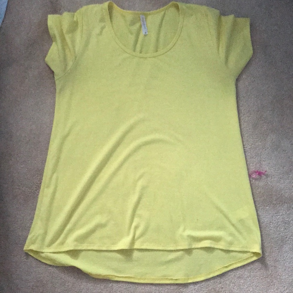 Lularoe classic tee